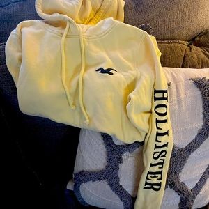 Hollister Hoodie